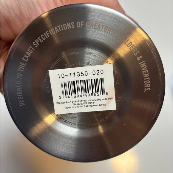 Stanley Pink and White‎ Insulated Water Bottle for Dining - Picture 2 of 5